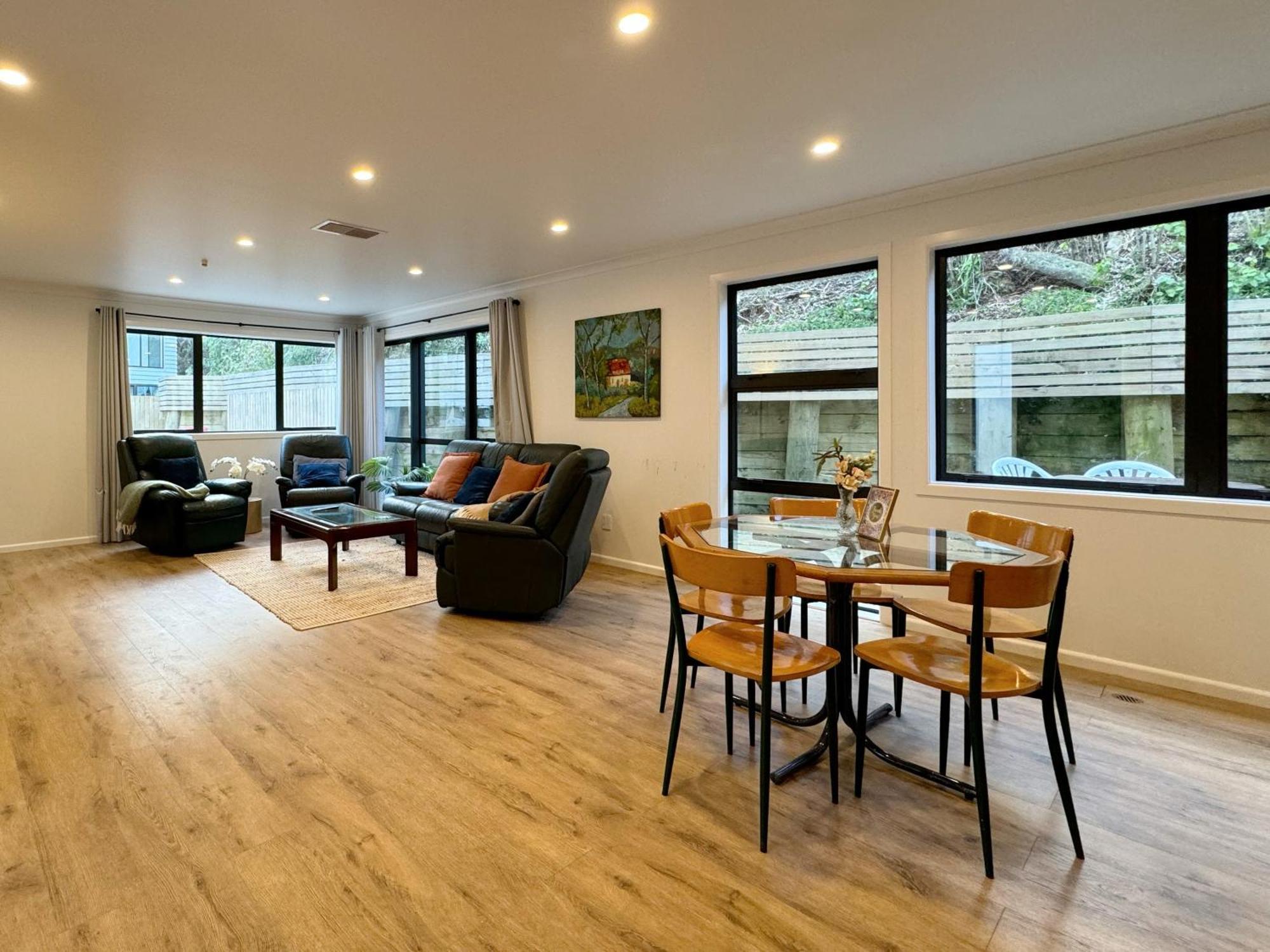 No Party Allowed, Entire Brand New 3 Bedroom Townhouse, Free Unlimited Fibre Wifi And Free Parking Веллингтон Экстерьер фото
